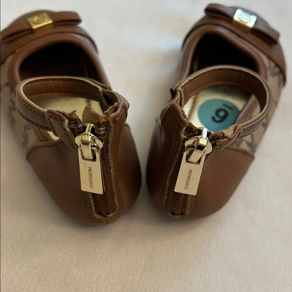 Michael Kors Tan Kids Dress Shoes with Gold Accents